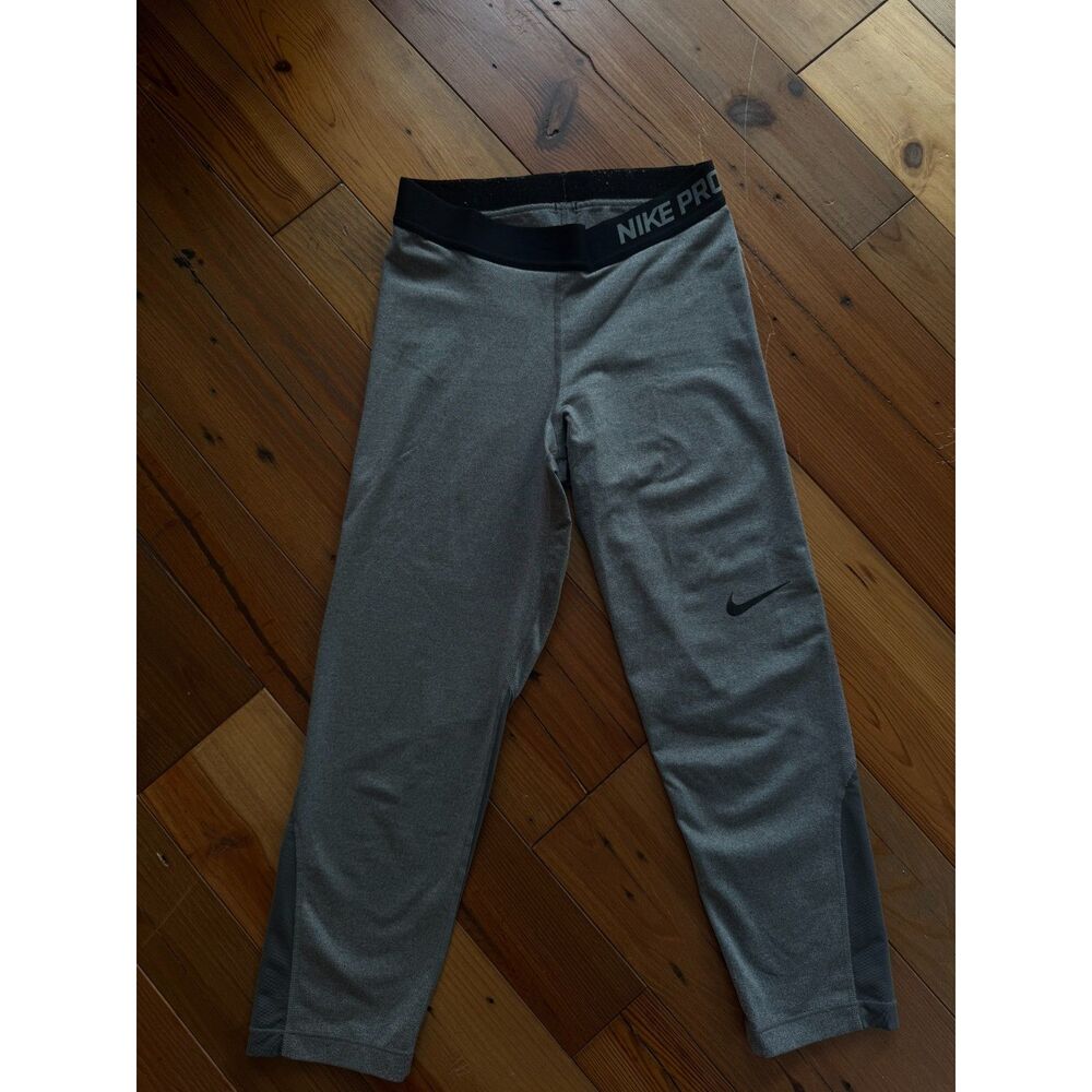 Women's Nike Pro Leggings Size Small
